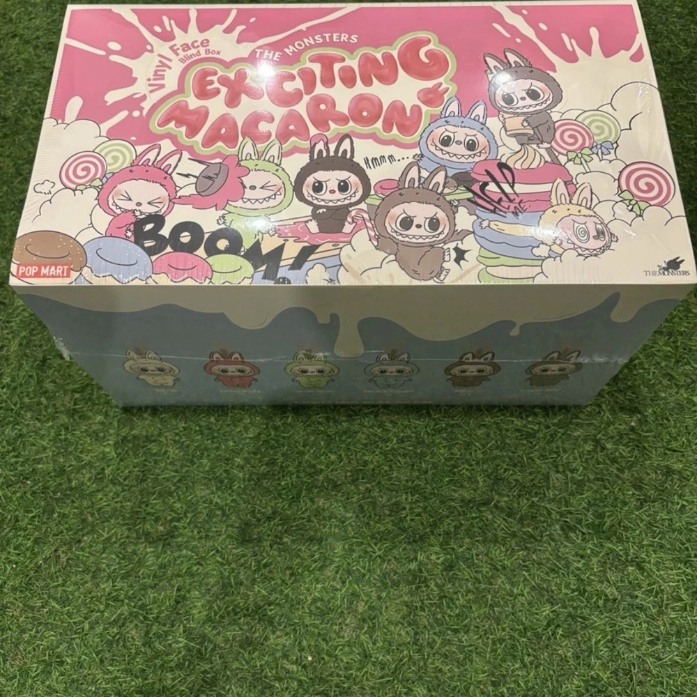 The Monsters Exciting Macaron Kids Accessory Box